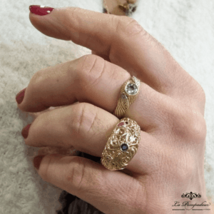 Bague arabesque - LP. Zircons de couleurs. Plaqué or 3 microns