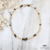 Collier Tiphaine – Éclats d'Œil de Tigre & Perles Nacrées